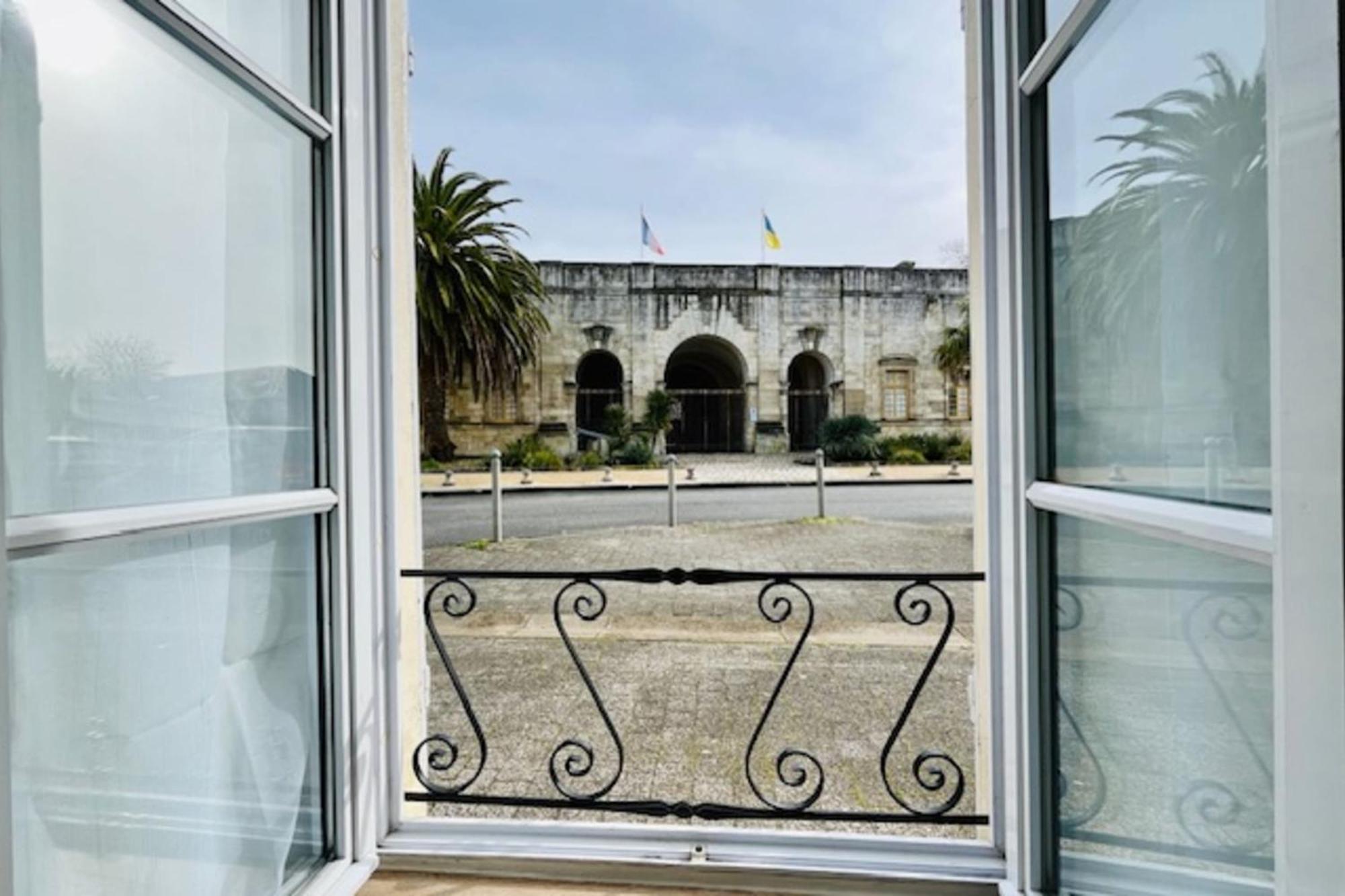 Luminous Cocoon In La Rochelle Apartment Ла Рошел Екстериор снимка